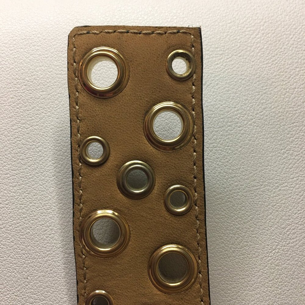 Black & Gold Grommet Suede 𝐏𝐑𝐀𝐃𝐀 Belt - Picture 7 of 10